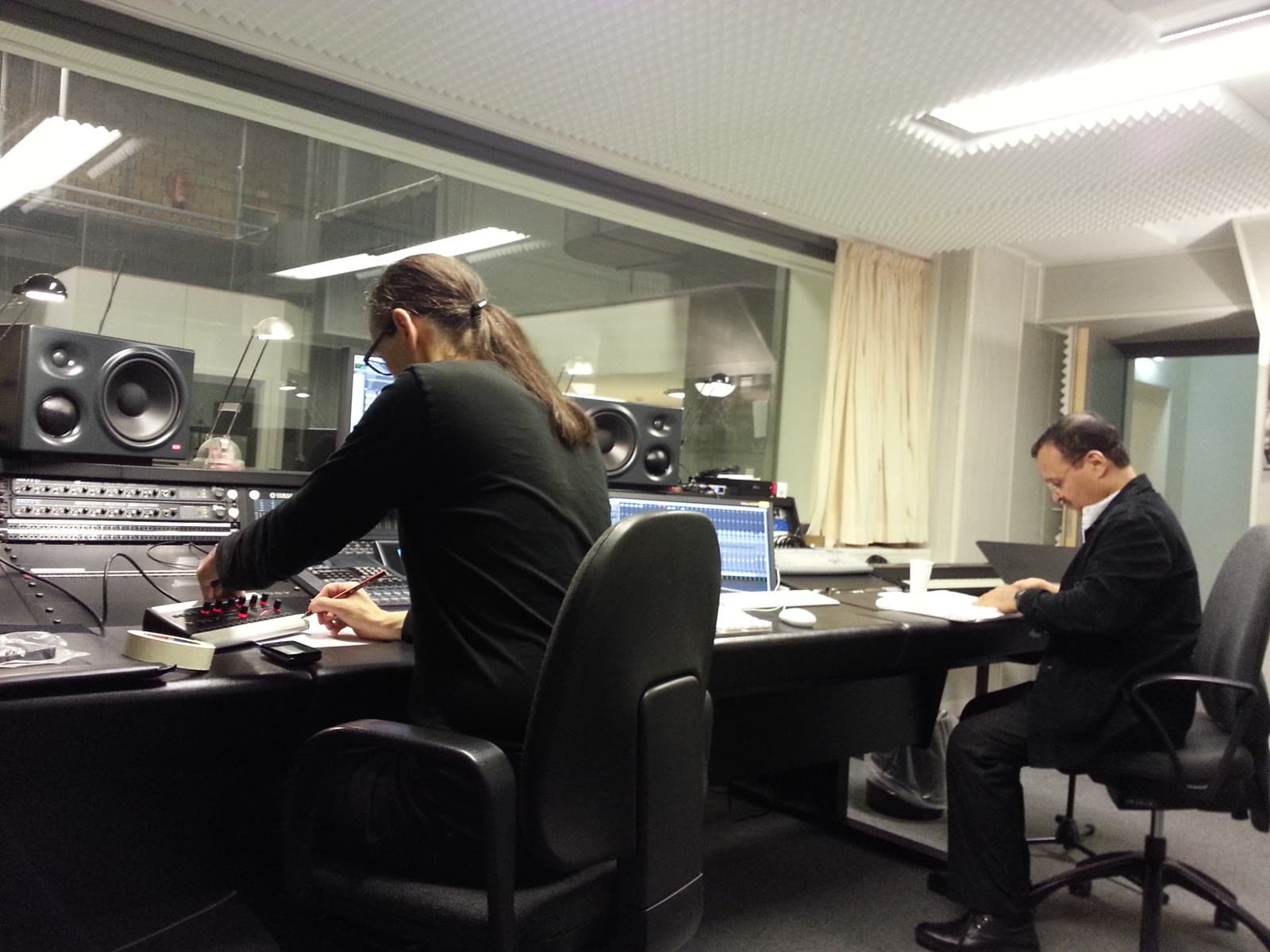 Waheed Alkhan at work in the control room of a Berlin recording studio
